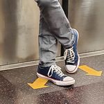 Profile Picture of Christine Shuler (@nyc_subway_shoes) on Instagram