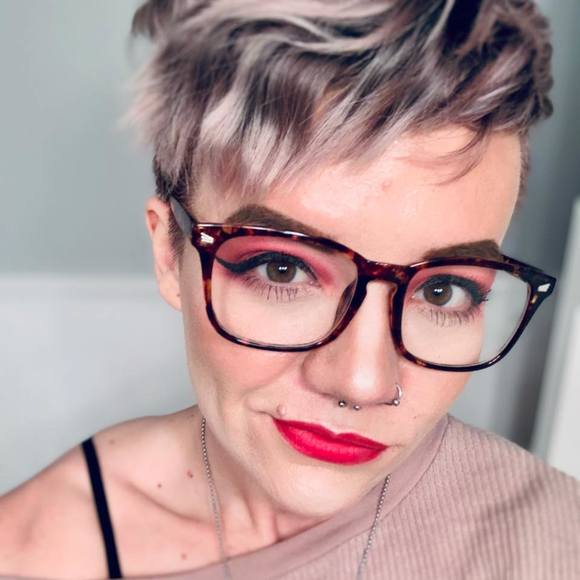 Angela Krofcheck Facebook Instagram Twitter On PeekYou angela-krofcheck-facebook-instagram-twitter-on-peekyou