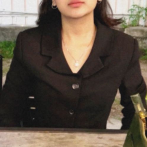 Profile Picture of cheryl (@cheryl.si) on Tiktok