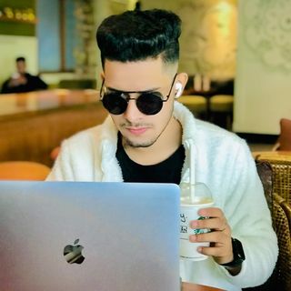 Profile Picture of 👑 SYED SALMAN HYDER RAZVI 👑 (@_smarty_salman_) on Instagram