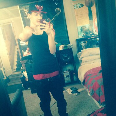 Profile Picture of Andrew Clark (@duddy_jr) on Twitter