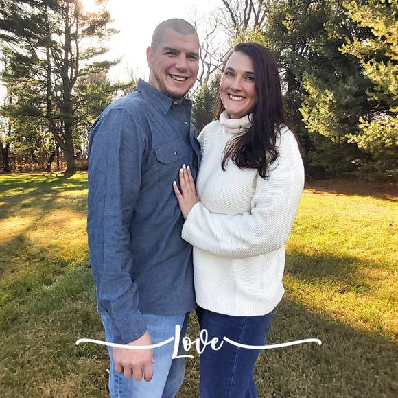 Profile Picture of Megan Tatge (@mtatge12590) on Poshmark