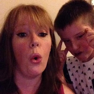 Profile Picture of Hayley Humphreys (@hayley_h_85) on Twitter