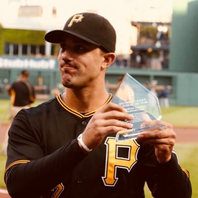 Profile Picture of Andrew Lambo (@lambezzy35) on Twitter