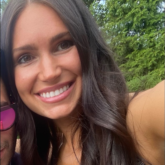 Profile Picture of Alex Rolnick (@arolnick) on Poshmark