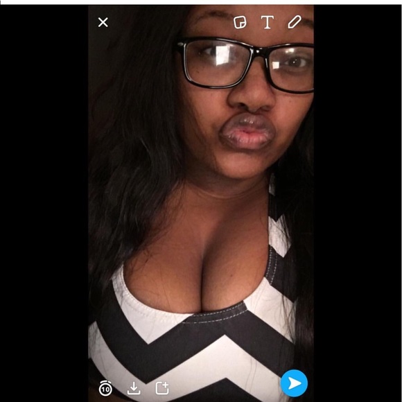 Profile Picture of Royale Richards (@royale1997) on Poshmark