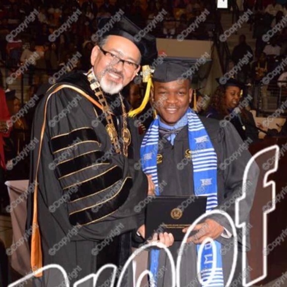 Profile Picture of Sam Lacy (@sam_lacy) on Poshmark