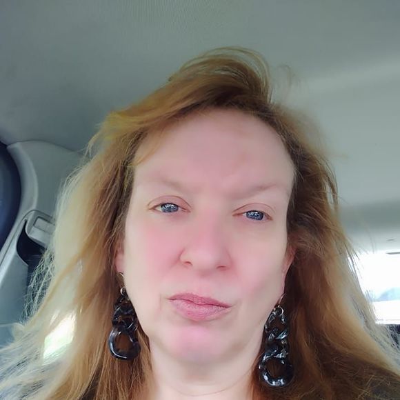 Profile Picture of Dawn Cottrell (@dawncottrell68) on Poshmark