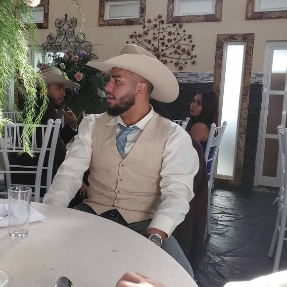 Profile Picture of Fernando Cuellar (@f_cuellar12) on Poshmark