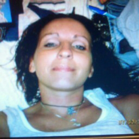 Profile Picture of Jess Staser (@jesslucky13) on Poshmark