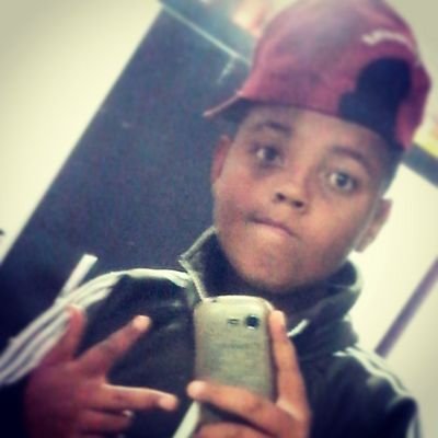 Profile Picture of Carlos Gabriel Lino (@carloslino813) on Twitter