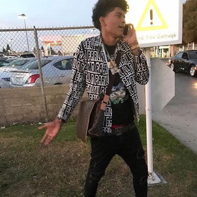 Profile Picture of Dr Phil Colbert (@vegeta567) on Twitter