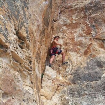 Profile Picture of SOLER (@MarcVanHalen) on Twitter