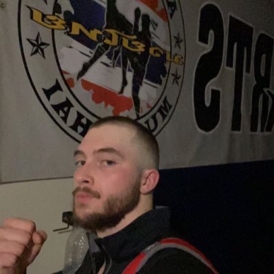 Profile Picture of Chanza (@chanceizdead) on Twitter