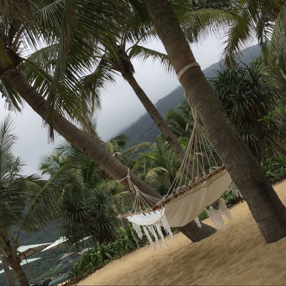 Profile Picture of Sarah Barrosse (@sarah_barrosse) on Poshmark