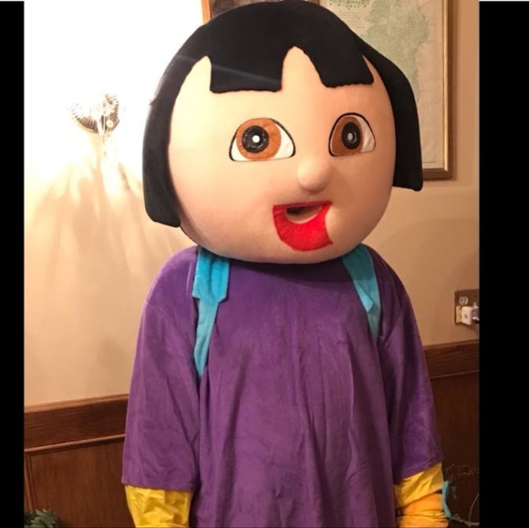 Profile Picture of Alice Hiney (@aliceh08) on Poshmark