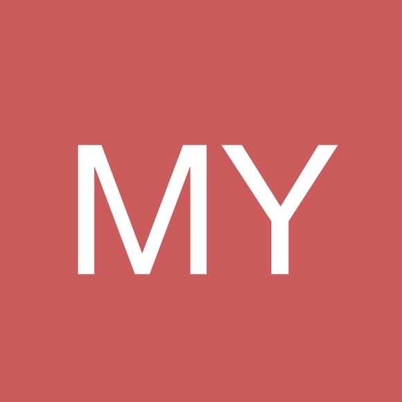 Profile Picture of Min Yang (@yelephant) on Poshmark