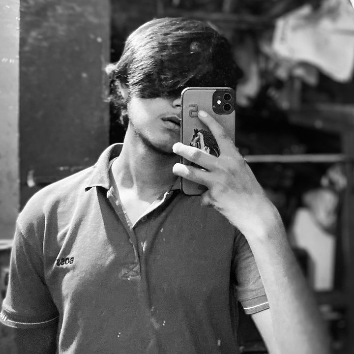Profile Picture of zaiن🖤 chaudحry🫀 (@zainchaudhary484) on Tiktok