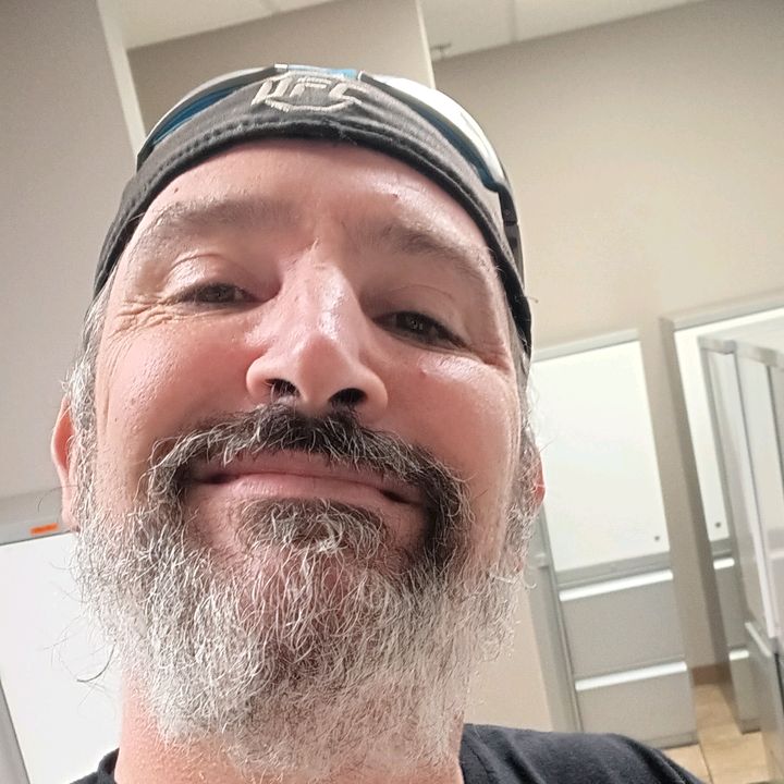 Profile Picture of Aaron Caley (@aaroncaley2) on Tiktok