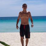 Profile Picture of Dennis Gaona (@dvgaona) on Instagram