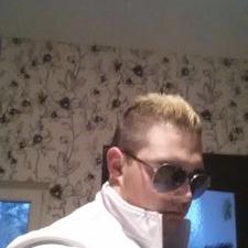 Profile Picture of .Kevin Winkelmann (@5dece0584624497) on Twitter