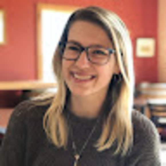 Profile Picture of Anastasia Dzikas (@adzikas) on Poshmark