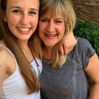 Profile Picture of Kelli Perrinon Twitter