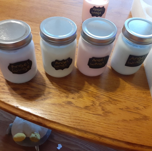 Profile Picture of Curtis Howell (@kristahowell34) on Poshmark