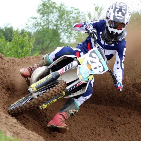 Profile Picture of Louie Falardeaux (@louiefalardeaux) on Poshmark