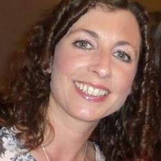 Profile Picture of Nadia Lowe (@pilikina36) on Twitter