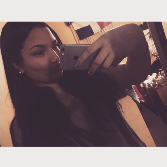 Profile Picture of Genesis Perez (@gxcviii) on Poshmark