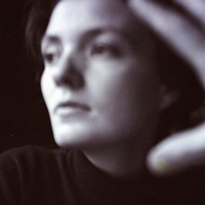 Profile Picture of Alice Macdonald (@aliceisland) on Twitter