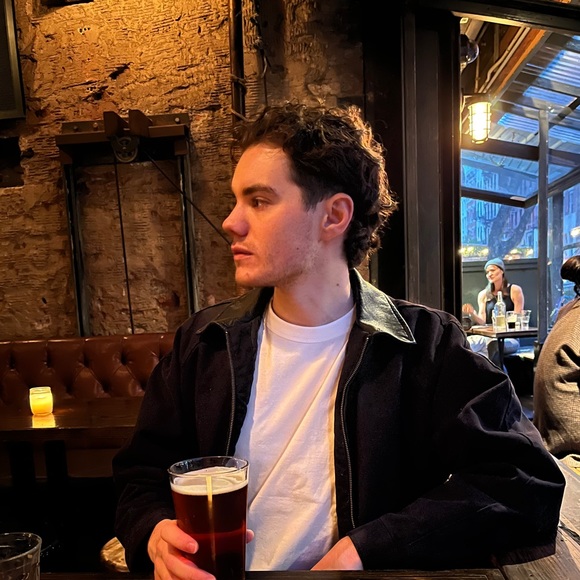 Profile Picture of Alex Blanck (@alexblanck) on Poshmark