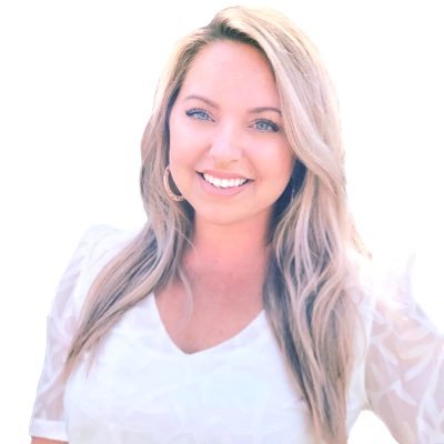 Profile Picture of Stephanie Strout (@Stephan19377089) on Twitter