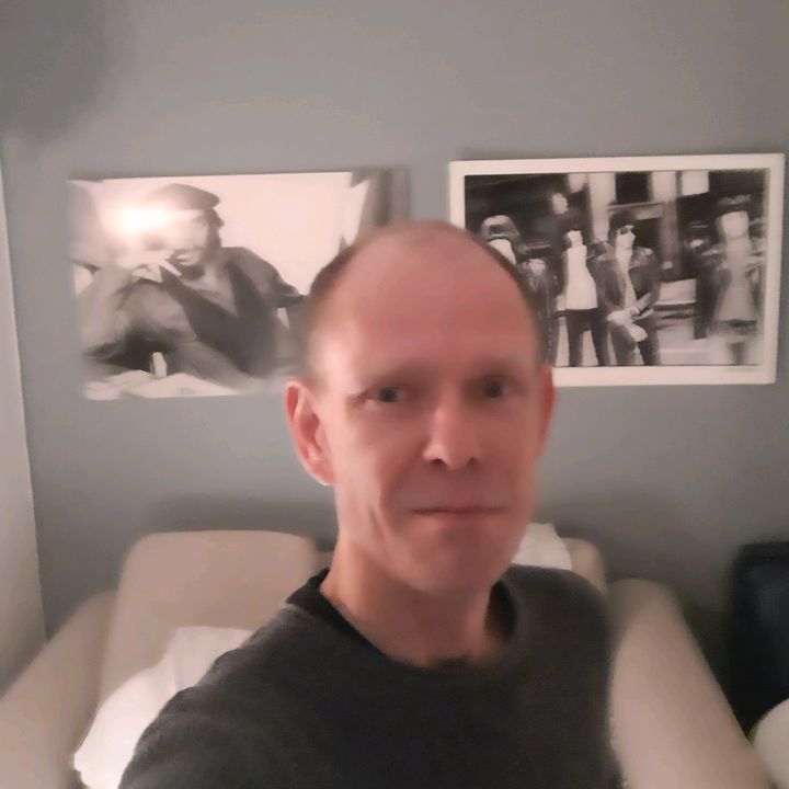 Profile Picture of robertalbuschus (@robertalbuschus) on Tiktok