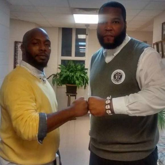 Profile Picture of Carlton Smith (@robertgilkesson) on Poshmark