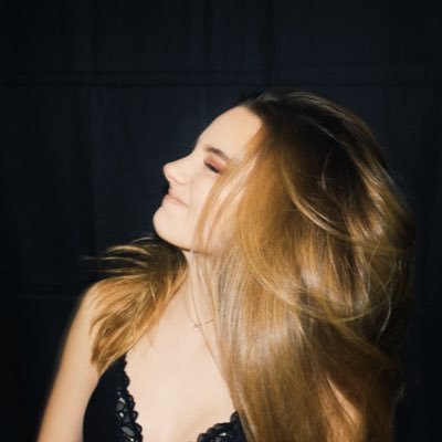 Profile Picture of fiona thompson (@fionaxgrace) on Twitter