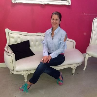 Profile Picture of Noe (@NoeliaLilian2) on Twitter