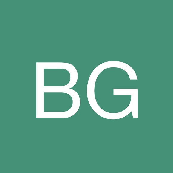 Profile Picture of Brooklynn Grouette (@bgrouett) on Poshmark
