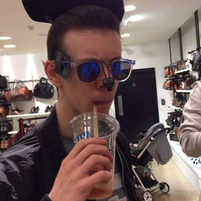 Ben Harries - Twitter Profile Picture of Ben Harries (@barneyboss) on Twitter