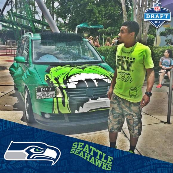 Profile Picture of Rico Telfair (@ricotelfair) on Poshmark