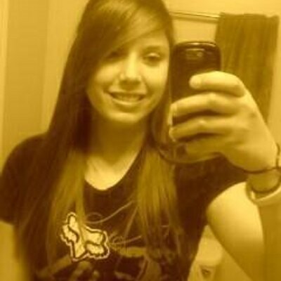 Profile Picture of Lisa Haney (@lisahaney69) on Twitter