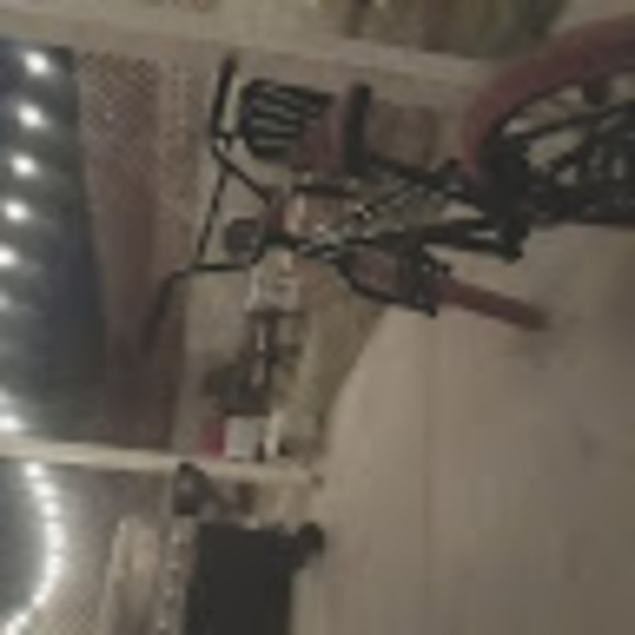 Profile Picture of Chase Woods (@chaseyboy3000) on Poshmark