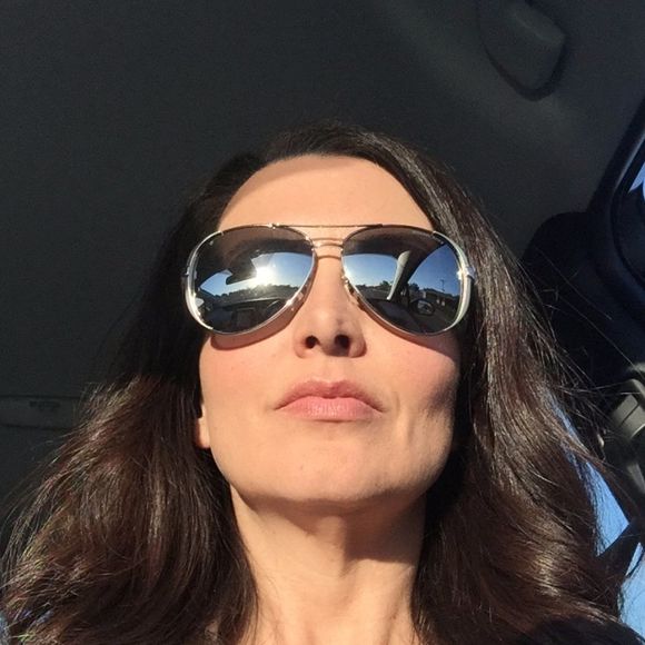 Profile Picture of Jenny Yandell (@jlyz28) on Poshmark