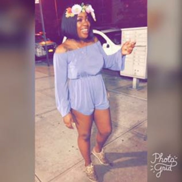 Monique Wise - Poshmark Profile Picture of Monique Wise (@sugahhhhh) on Poshmark