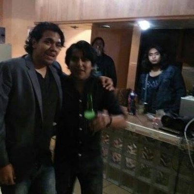 Profile Picture of Carlos Noyola (@CarloxxStarr) on Twitter