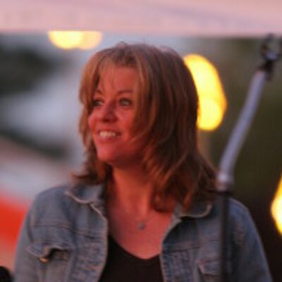 Profile Picture of LISA BERTOLO (@BUBLWRAP) on Twitter