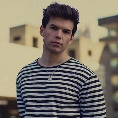 Profile Picture of Luke Newton World (@ColinBridgerto2) on Twitter