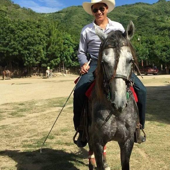 Profile Picture of Remigio Sanchez (@remysanchez239) on Poshmark