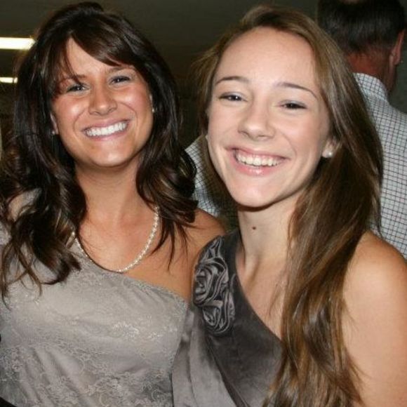 Profile Picture of Emily Wolcott (@emilyrebecca97) on Poshmark